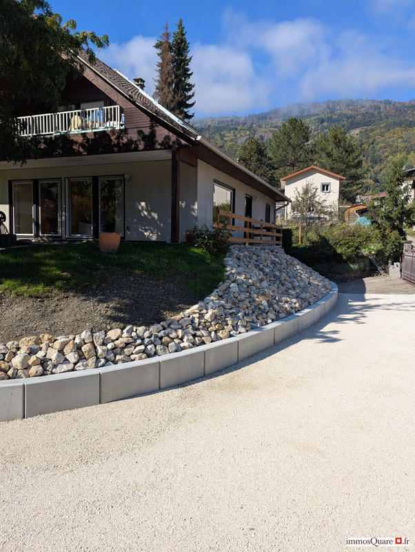 Maison - 145 m² - 7 pièces