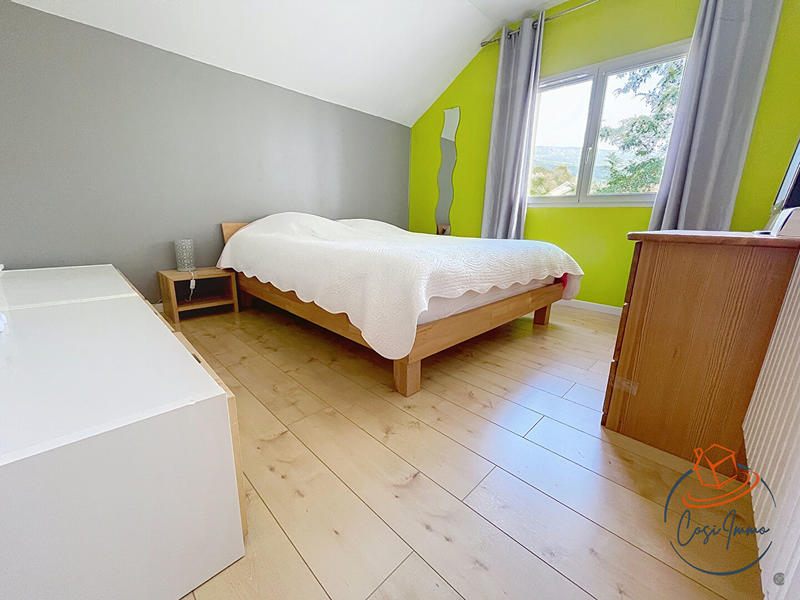 Maison - 152 m² - 6 pièces