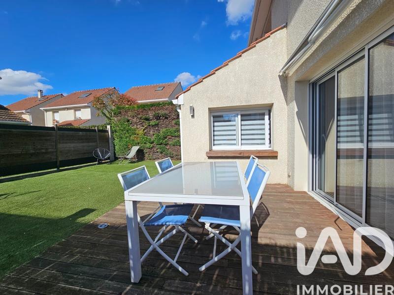 Maison - 115 m² - 5 pièces