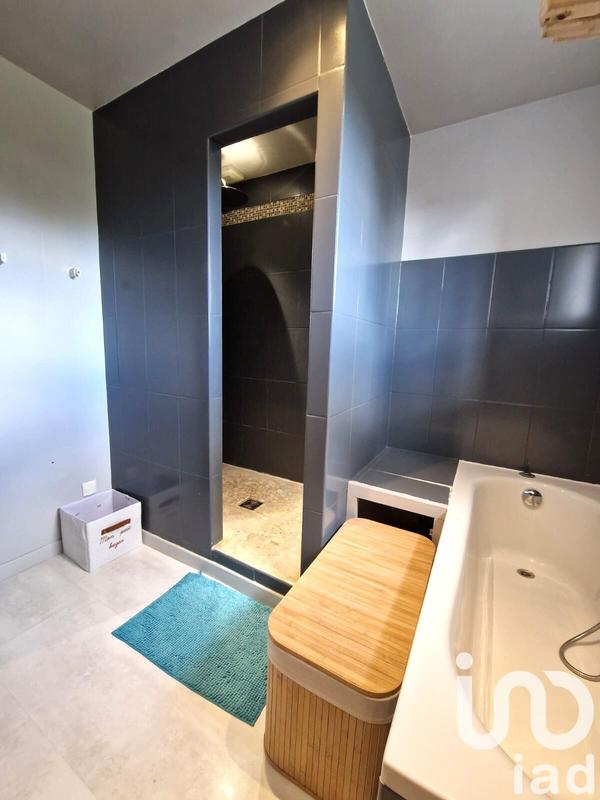 Maison - 104 m² - 5 pièces