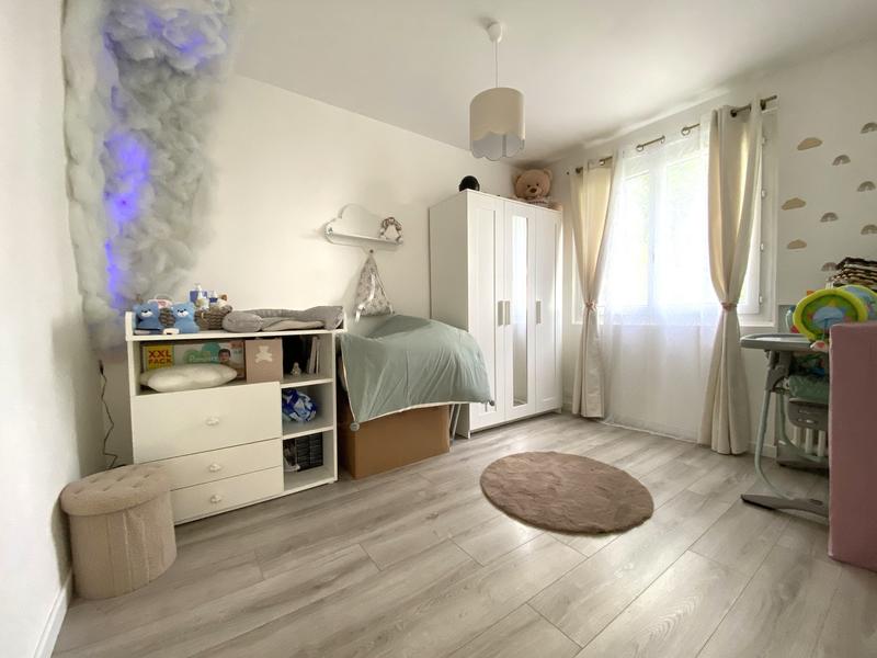 Appartement - 60 m² - 4 pièces