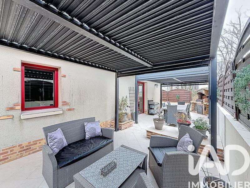 Maison - 97 m² - 4 pièces