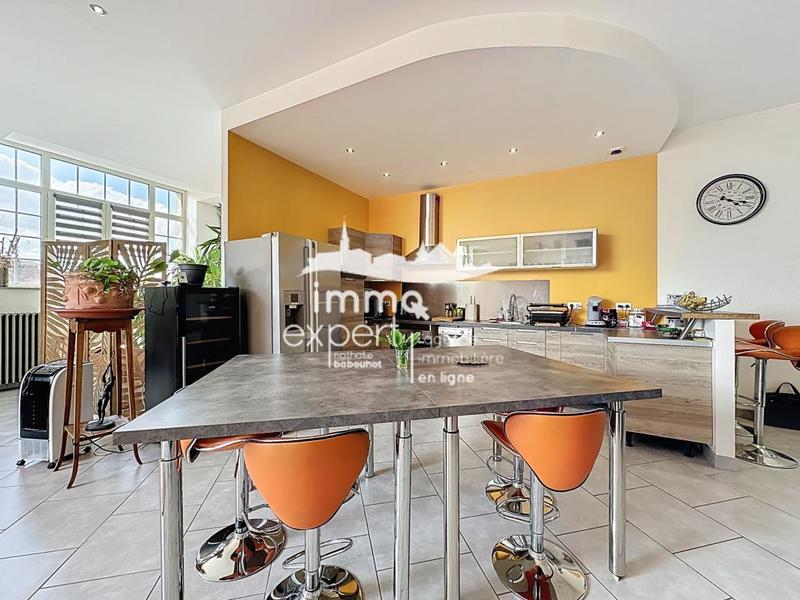 Appartement - 104 m² - 3 pièces