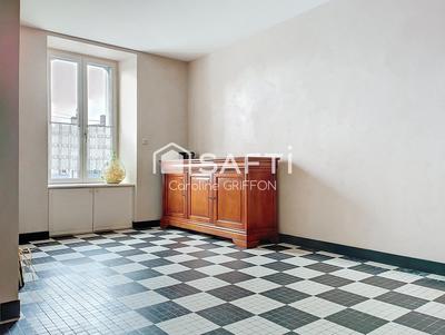 Maison - 97 m² - 4 pièces