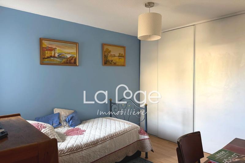Appartement - 81 m² - 3 pièces