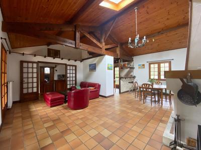 Maison - 120 m² - 6 pièces