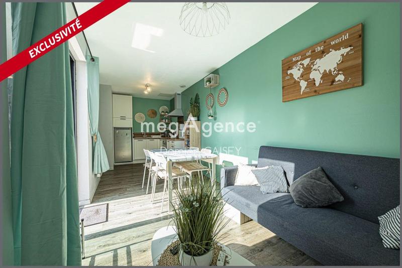 Maison - 161 m² - 9 pièces