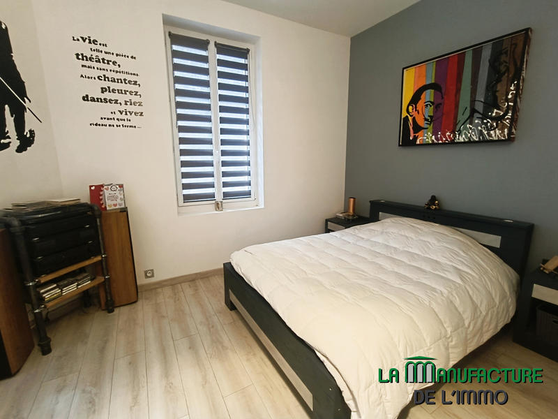 Maison - 177 m² - 6 pièces