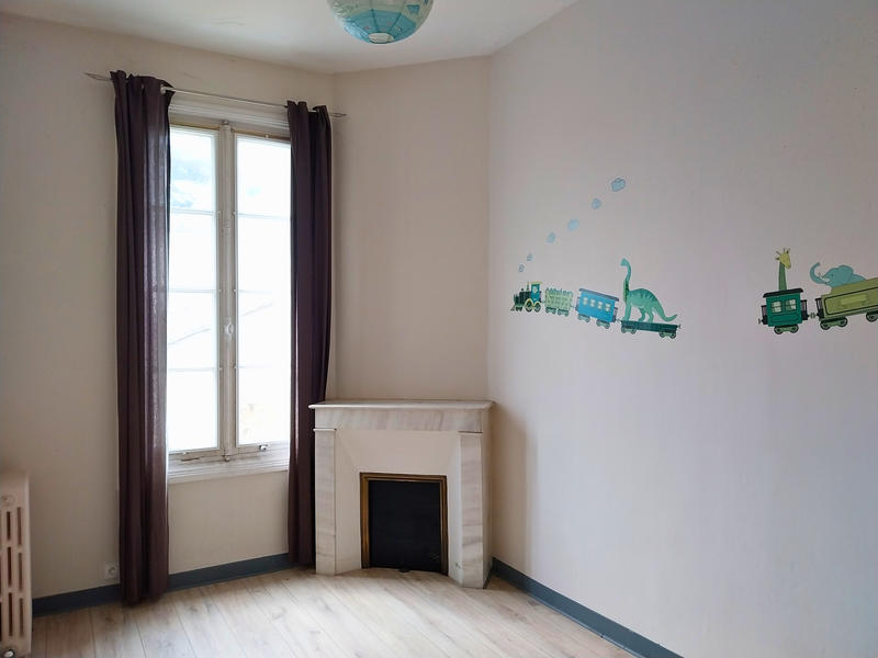 Maison - 264 m² - 9 pièces