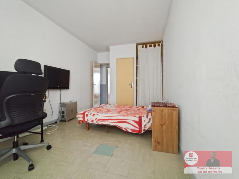 Appartement - 98 m² - 5 pièces