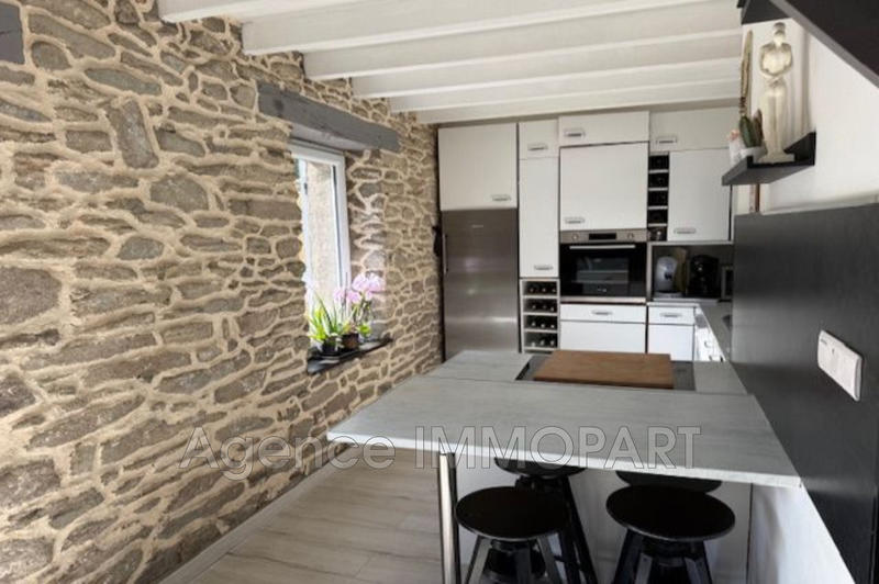 Maison - 101 m² - 5 pièces