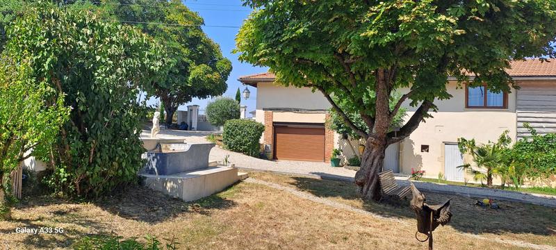 Longère - 345 m² - 8 pièces