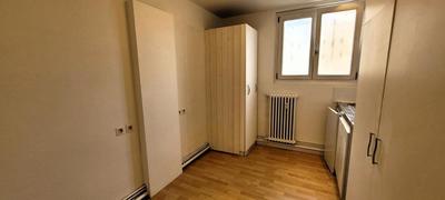 Local commercial - 34 m² - 2 pièces