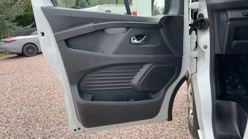 Renault Trafic 2.0 dCi 130 Grand Confort L1h1