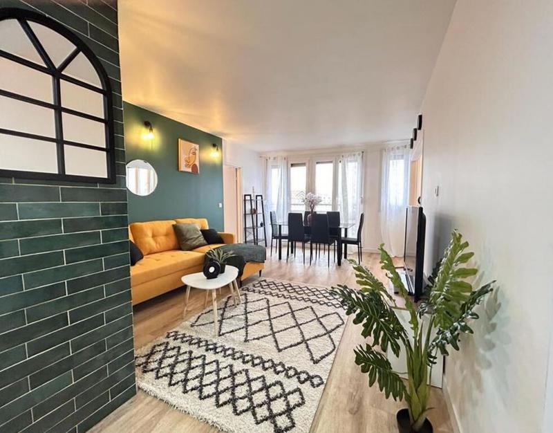 Appartement - 92 m² - 5 pièces