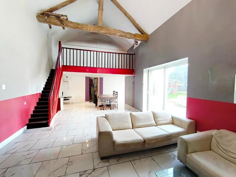 Maison - 147 m² - 5 pièces