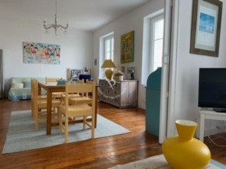 Appartement - 134 m² - 6 pièces