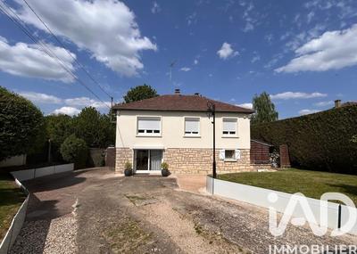 Maison - 145 m² - 6 pièces