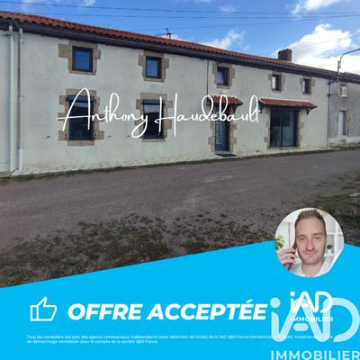 Maison - 137 m² - 5 pièces