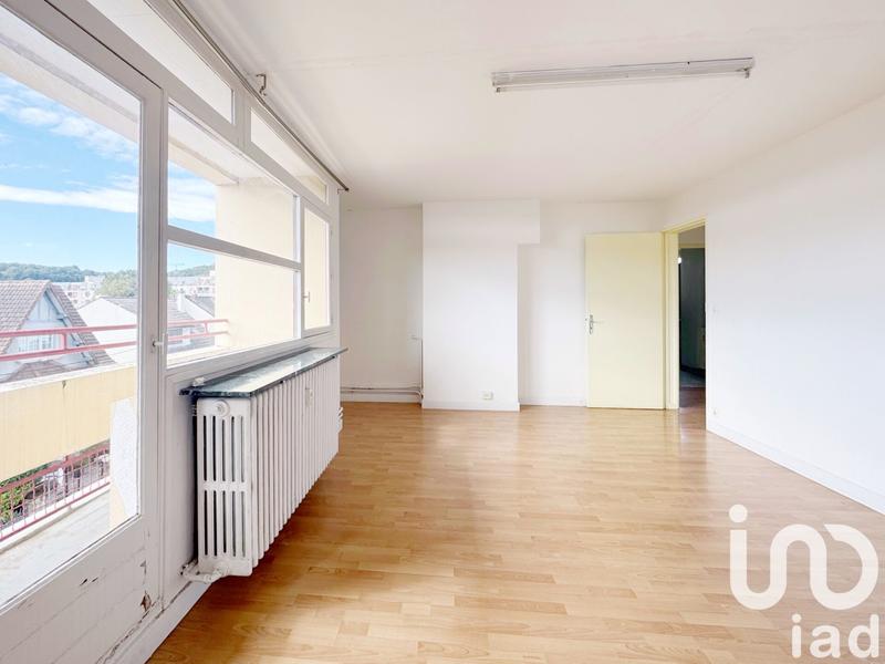 Appartement - 90 m² - 5 pièces