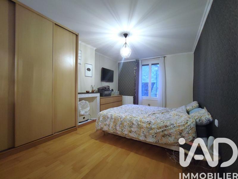 Maison - 94 m² - 4 pièces