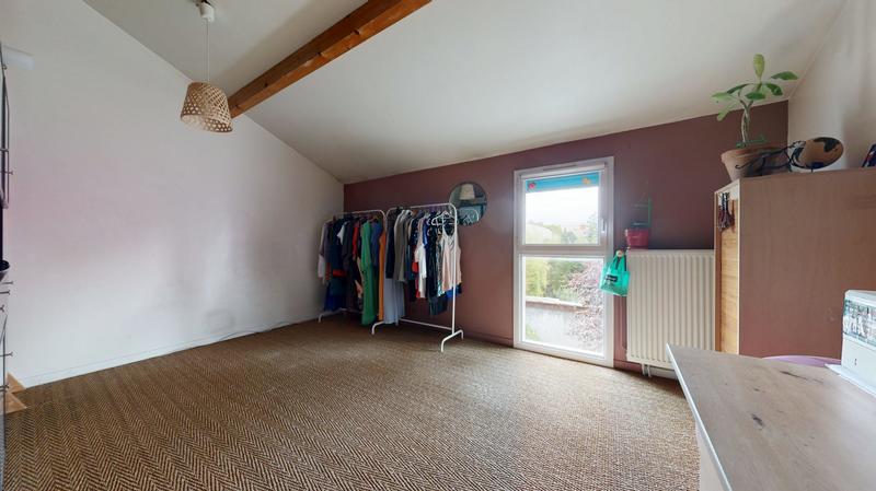 Maison - 121 m² - 4 pièces