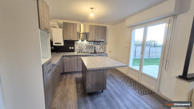 Maison - 100 m² - 5 pièces