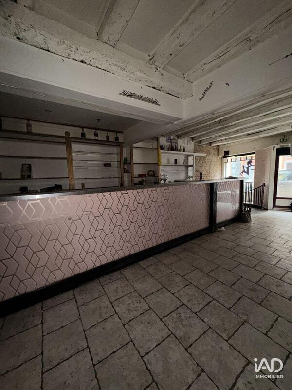 Local commercial - 140 m²