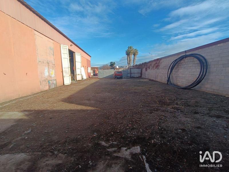 Local commercial - 325 m²