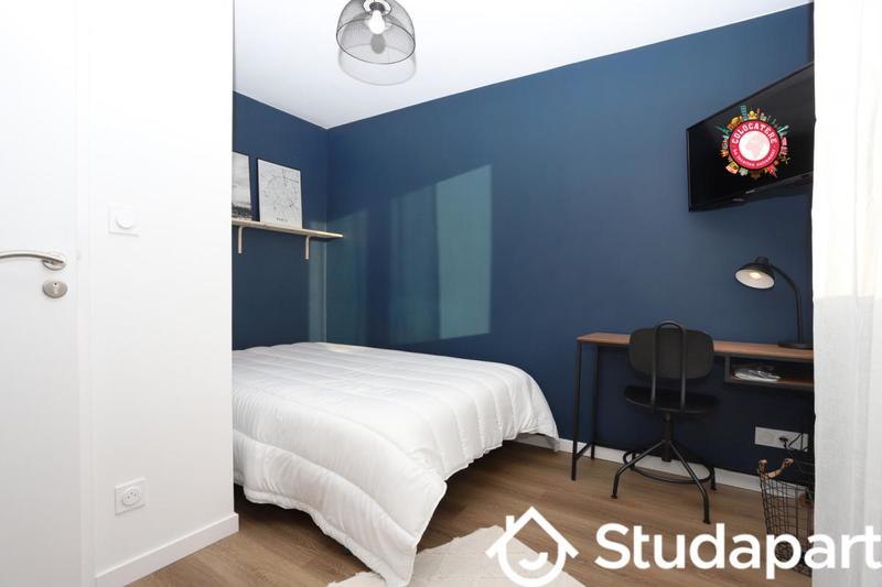 Chambre - 10 m² - 1 pièce