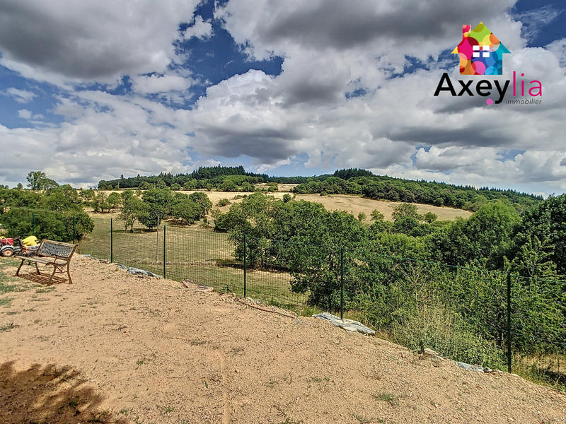 Maison - 121 m² - 7 pièces