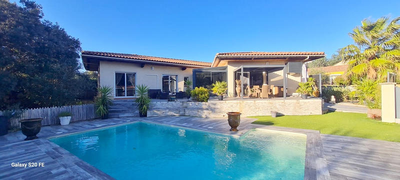 Villa - 165 m² - 5 pièces