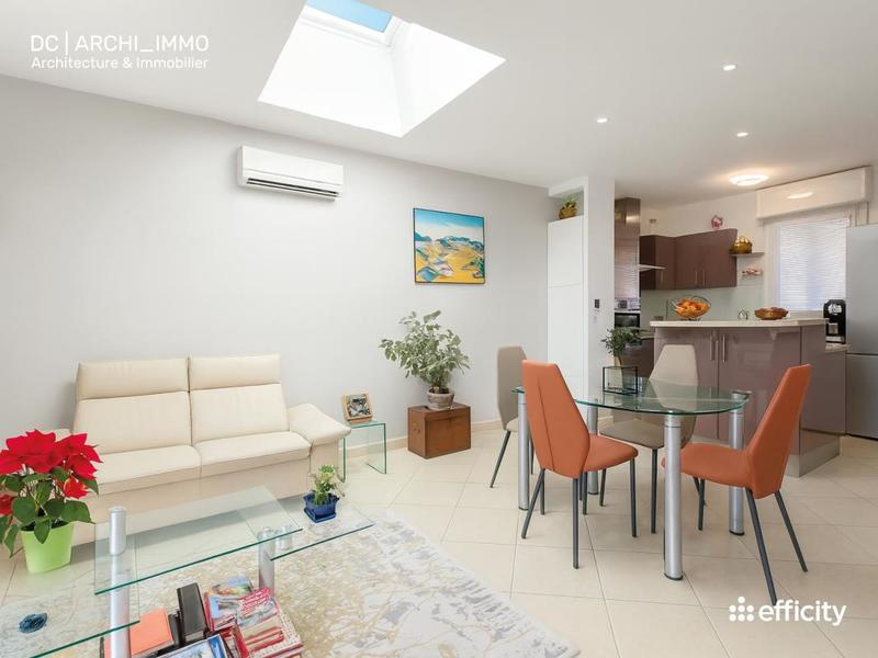 Appartement - 97 m² - 4 pièces