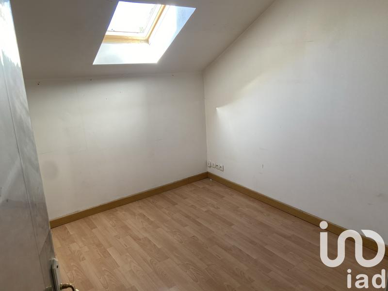 Maison - 224 m² - 8 pièces