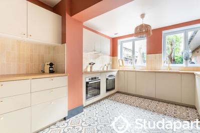 Chambre - 13 m² - 1 pièce