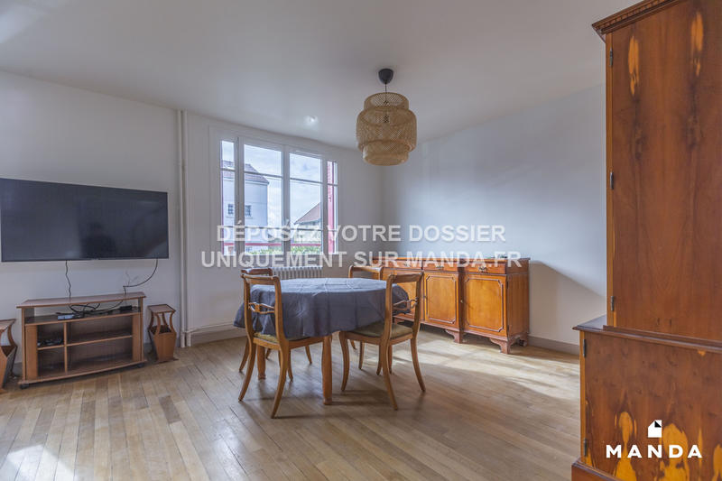 Chambre - 16 m² - 5 pièces