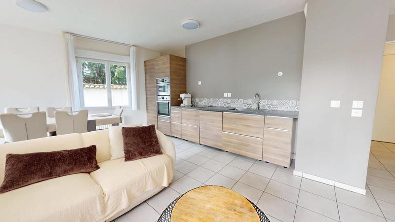 Appartement - 83 m² - 4 pièces