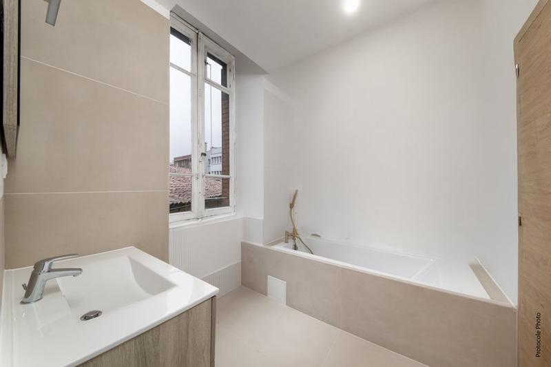 Appartement - 102 m² - 5 pièces