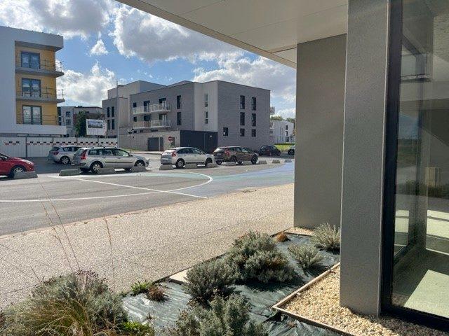 Local commercial - 109 m²