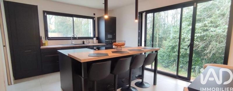 Maison - 160 m² - 6 pièces