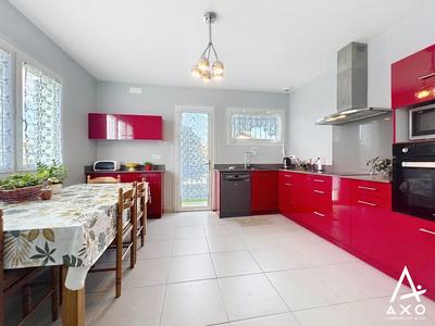 Maison - 116 m² - 5 pièces