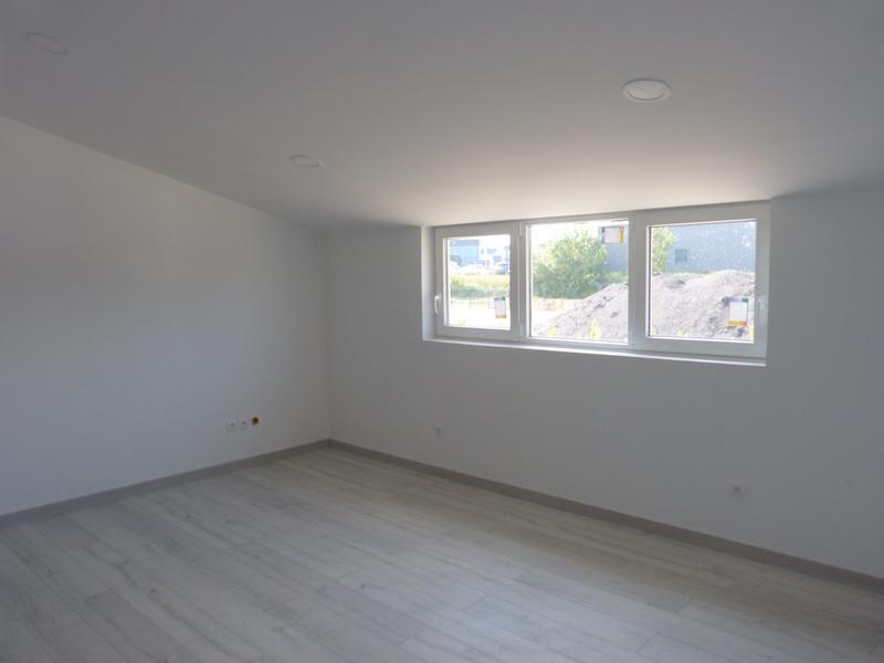 Local d'activités - 335 m²