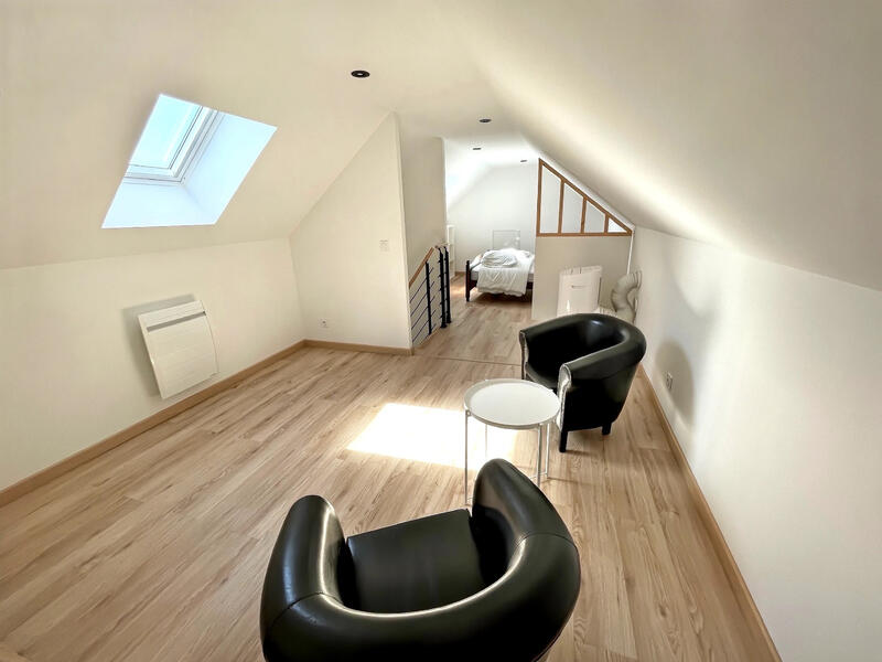 Maison - 80 m² - 5 pièces