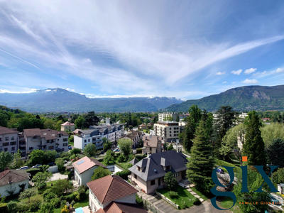 Appartement - 109 m² - 4 pièces