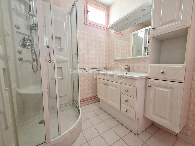 Appartement - 85 m² - 4 pièces