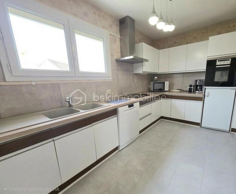 Pavillon - 111 m² - 5 pièces