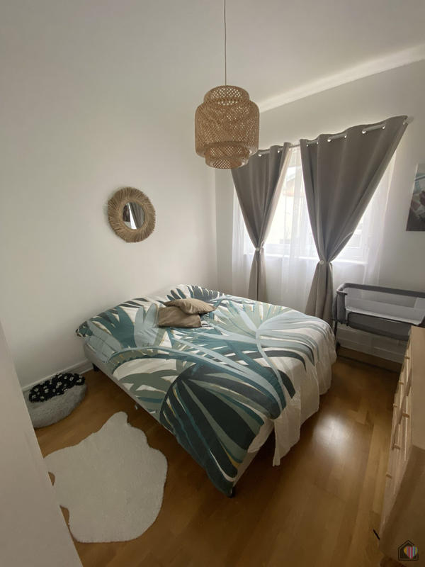 Appartement - 97 m² - 4 pièces