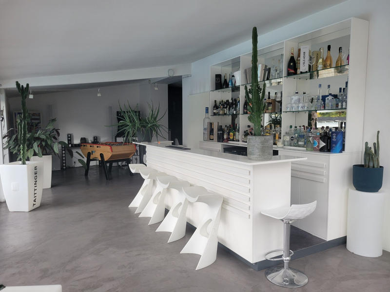 Maison ancienne - 258 m² - 8 pièces