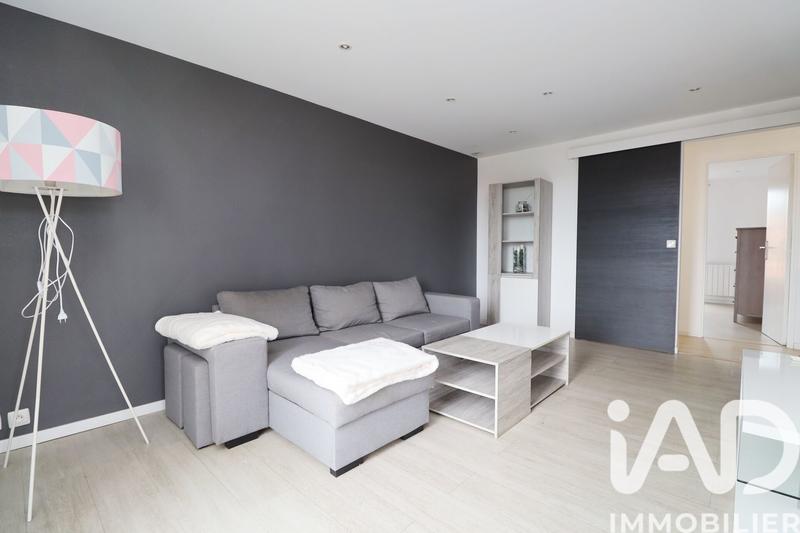 Appartement - 90 m² - 4 pièces