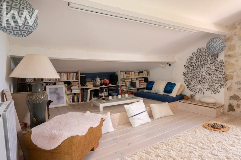 Maison - 185 m² - 7 pièces